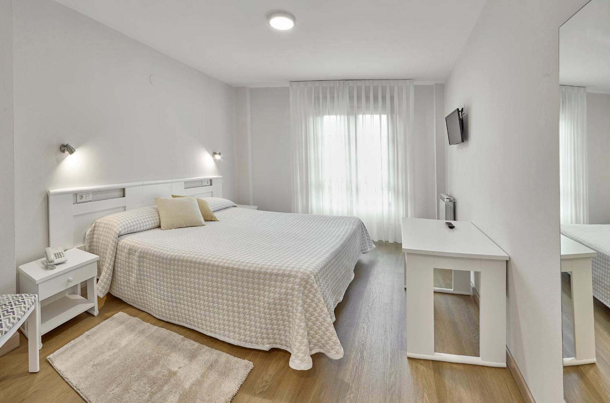 Hotel Rico Luarca Ngoại thất bức ảnh